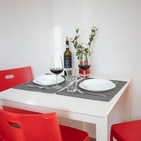 Bonito Apartamento Con Terraza - Pedregalejo Playa Malaga Exterior photo